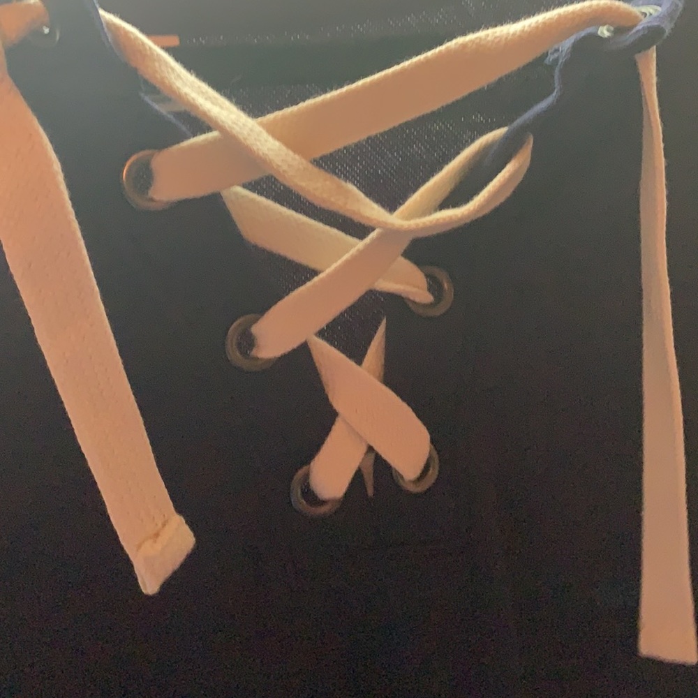 Old navy long sleeve navy lace up top